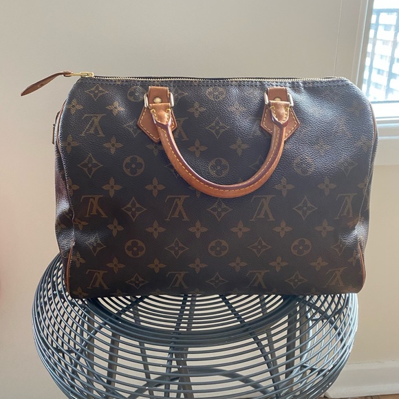 LV Speedy 30 - Picture 3 of 12